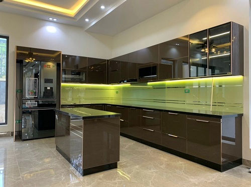 Tủ bếp cánh kính